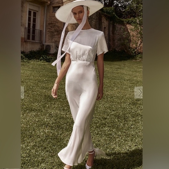 DISSH Annabelle (US 8) Elegant Cream Dress - Picture 3 of 14